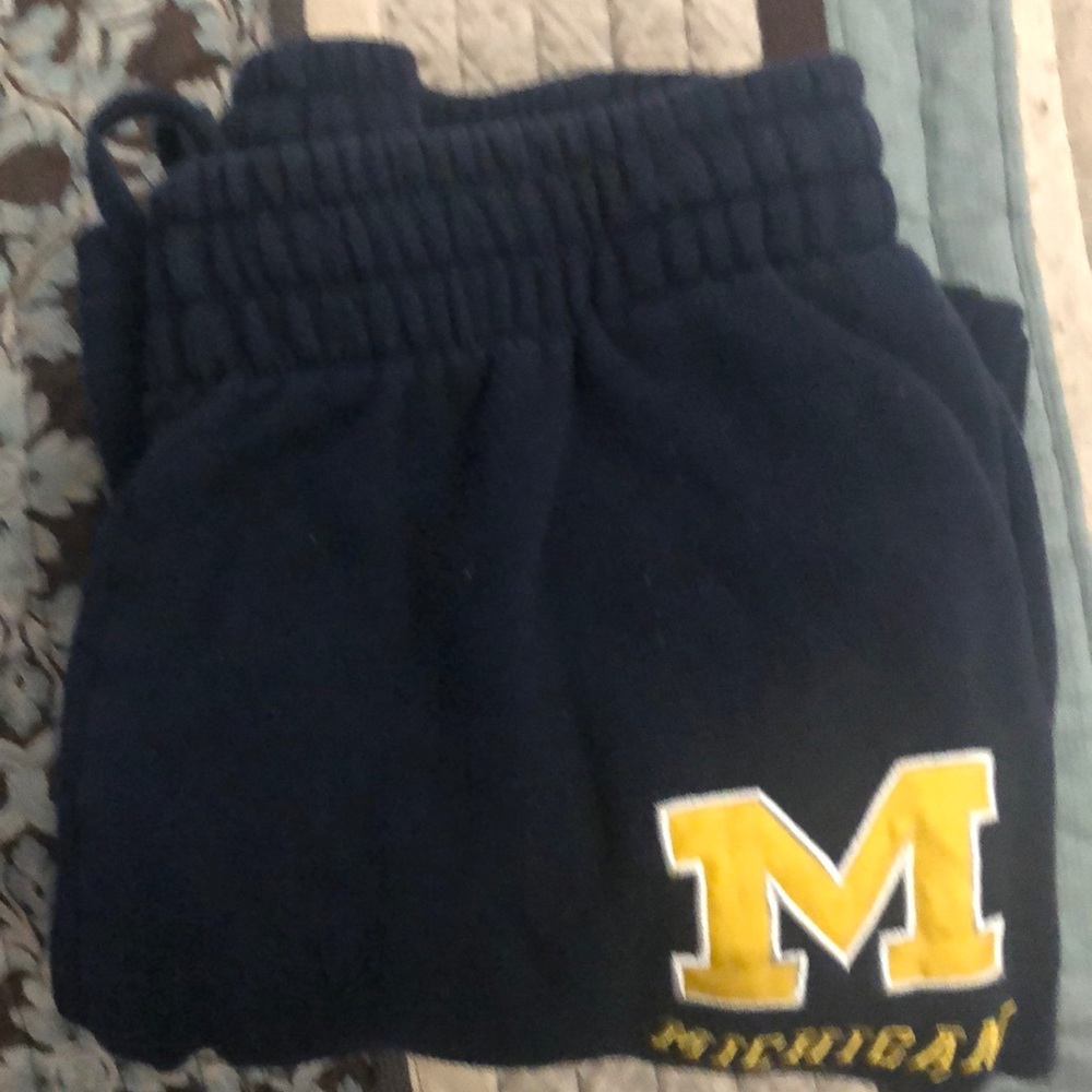 Michigan sweatpants